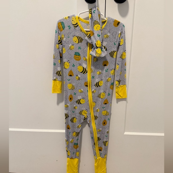 Little Sleepies Other - Little Sleepies Bee Print & Bow